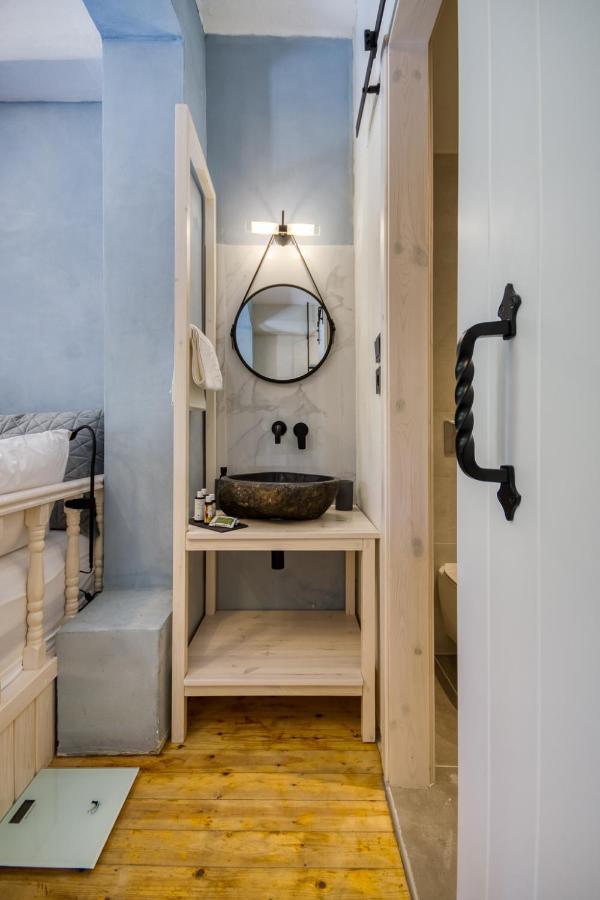 Bastion Luxury Medieval Accommodation Rhodes City Exterior foto